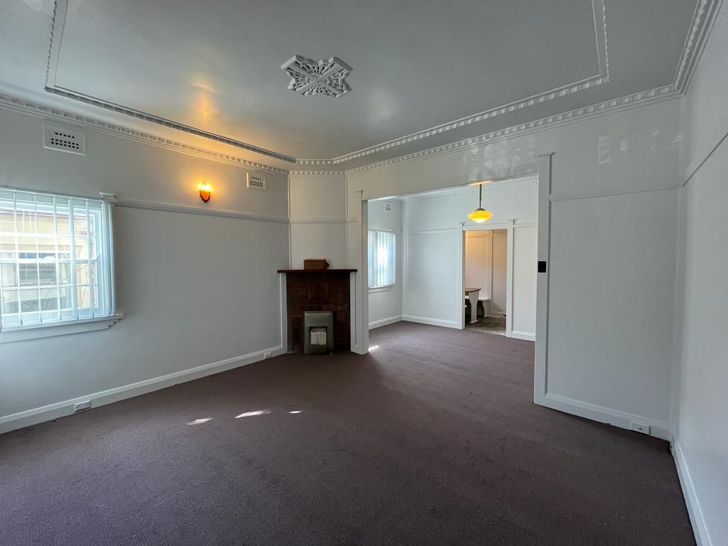 2 bedrooms House in 51 Sheffield Street MERRYLANDS NSW, 2160