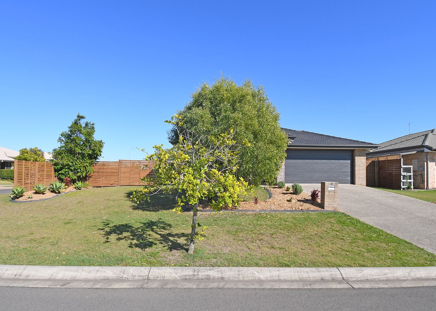 4 Mawson Court, Urraween QLD 4655, Image 1