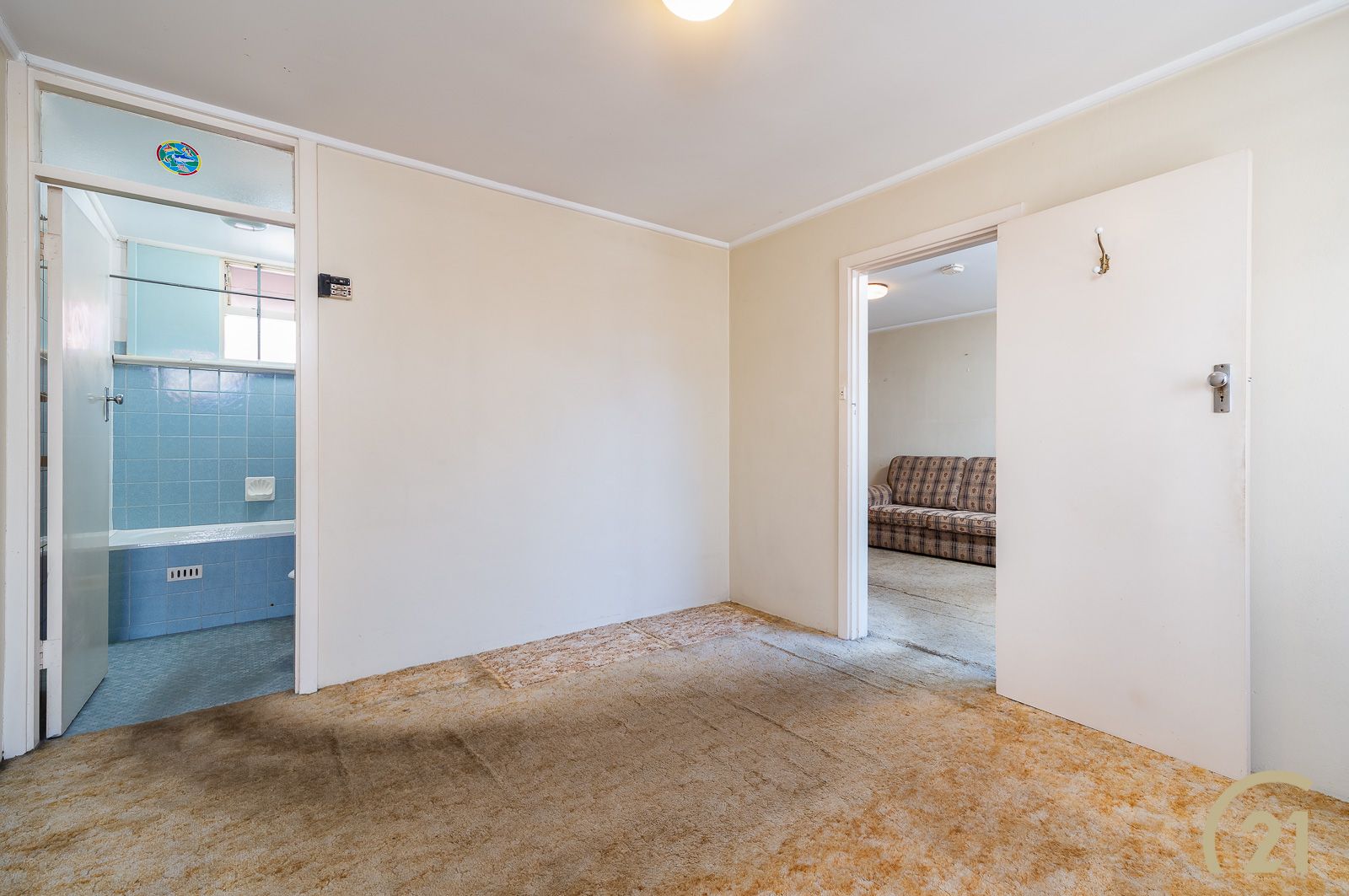 16/17 Lawson Street, Fairfield NSW 2165, Image 2