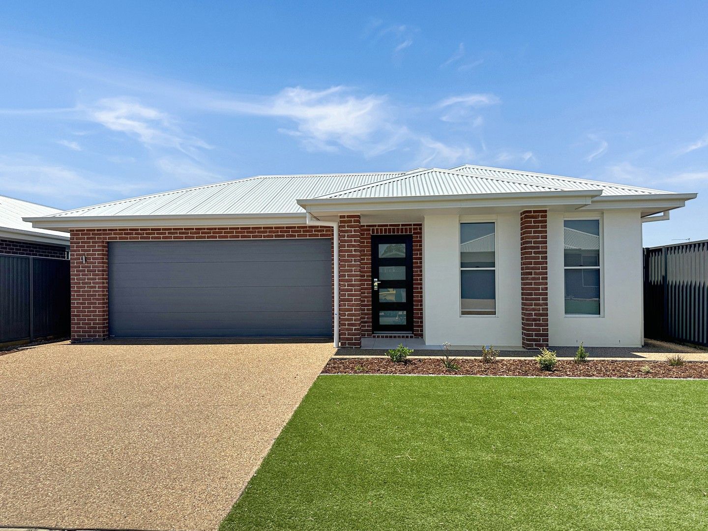 3 bedrooms House in 38 Manchurian Circuit DUBBO NSW, 2830