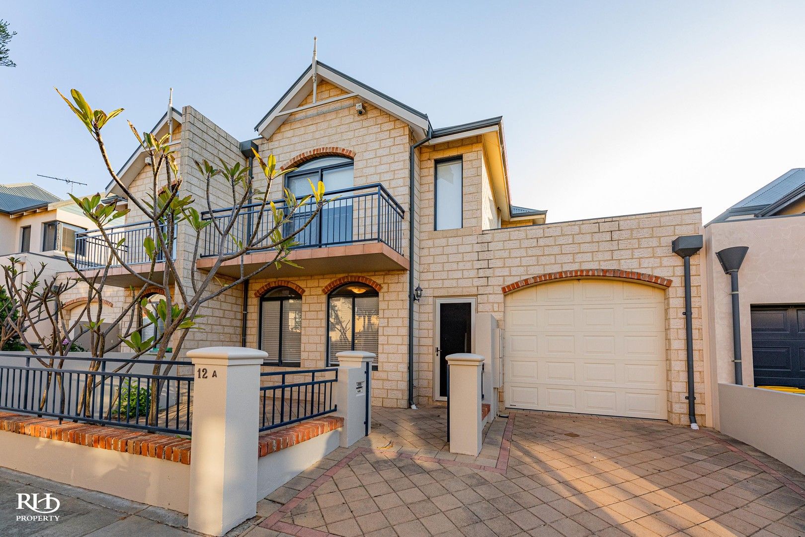 3 bedrooms House in 12A Bruce Street NORTH FREMANTLE WA, 6159