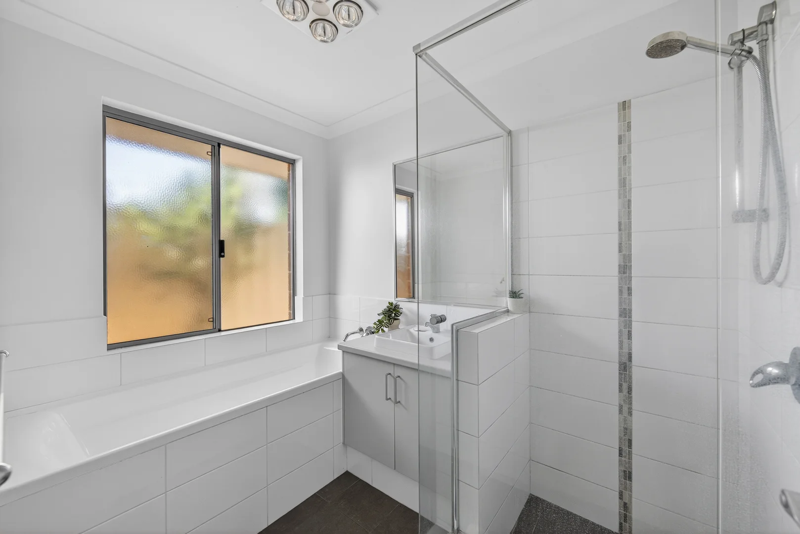 Additional image 26 of 27A Donaldson Street, Queens Park WA 6107