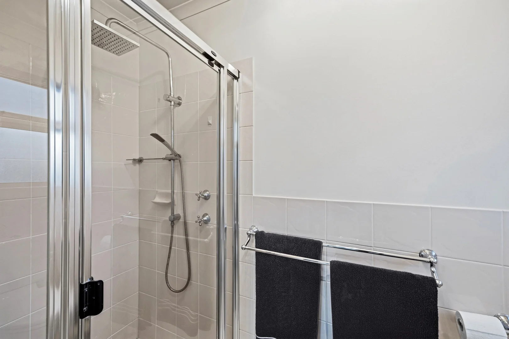 Additional image 33 of 4 May Street, Birkenhead SA 5015