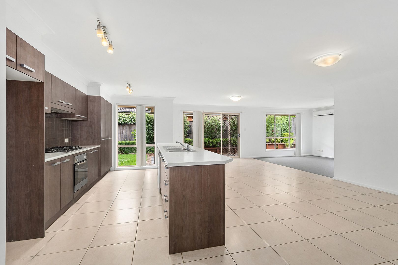 15 Eloura Lane, Moss Vale NSW 2577 House For Rent Domain