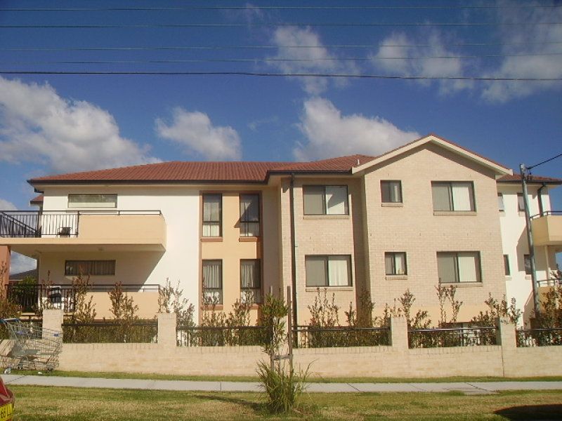 2 bedrooms Apartment / Unit / Flat in 15/8-10 Melanie Street BANKSTOWN NSW, 2200