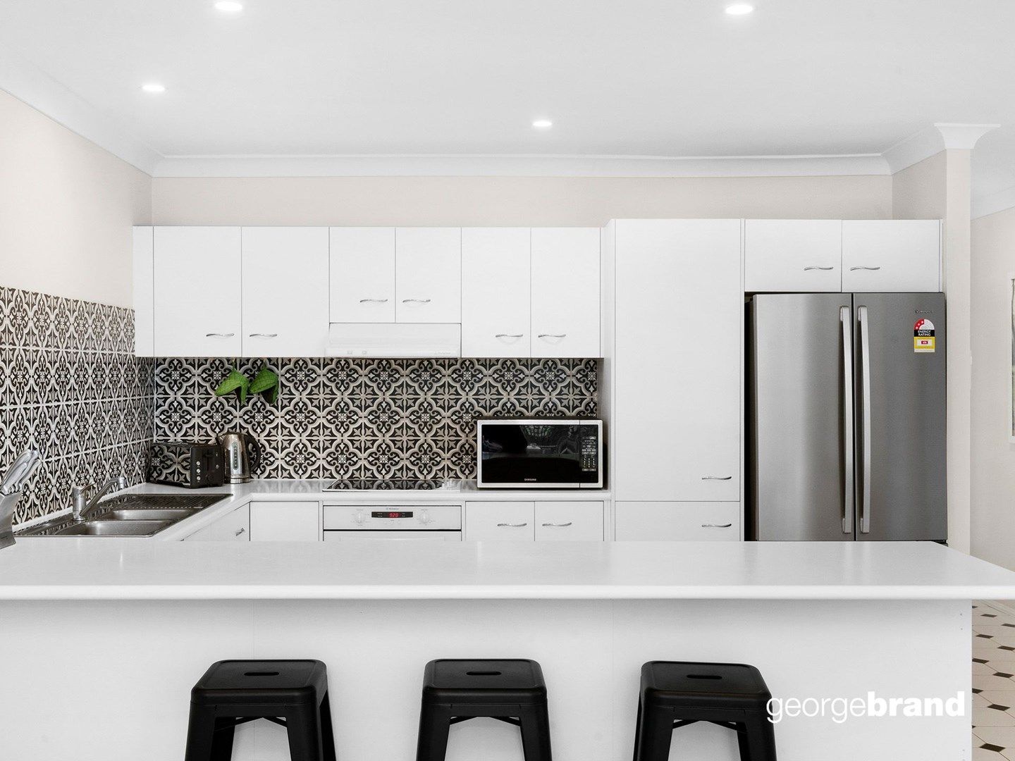 3 Harold Close, Bateau Bay NSW 2261, Image 1