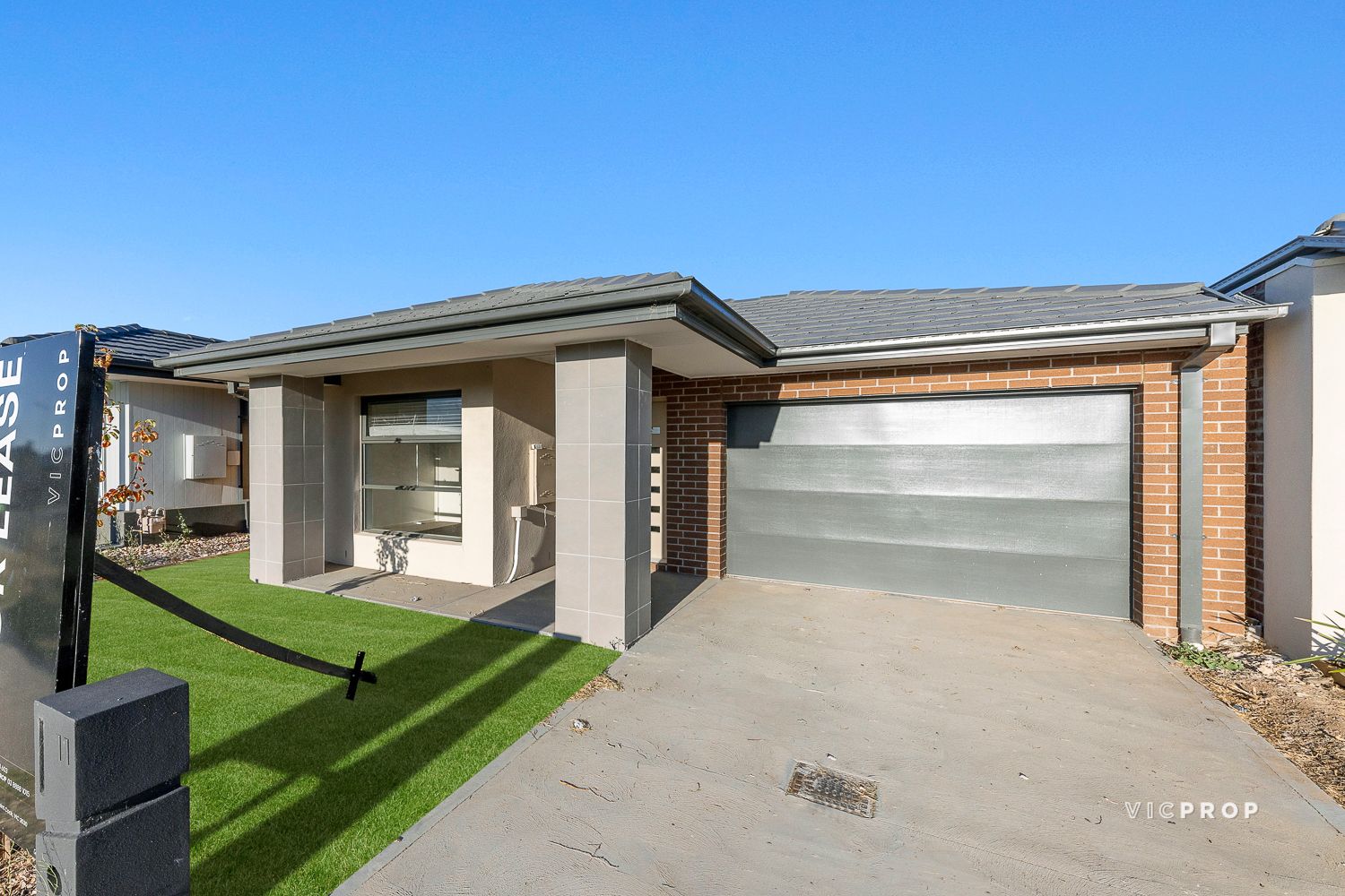 11 Thrums Road, Mambourin VIC 3024, Image 1