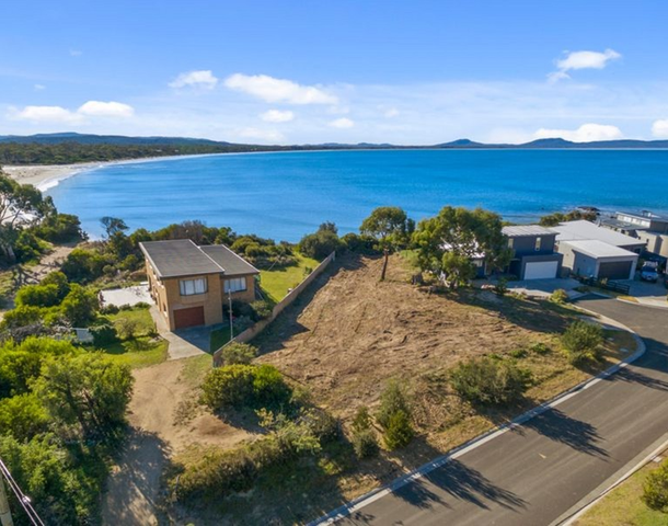 1 Bluff Circle, Swansea TAS 7190