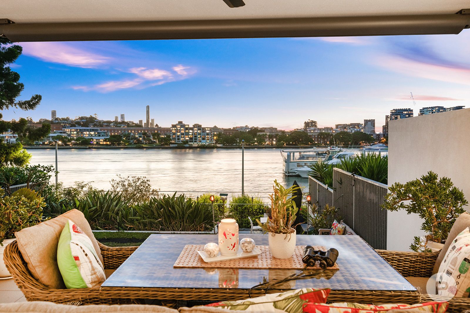 2/47 Addison Avenue, Bulimba QLD 4171, Image 1