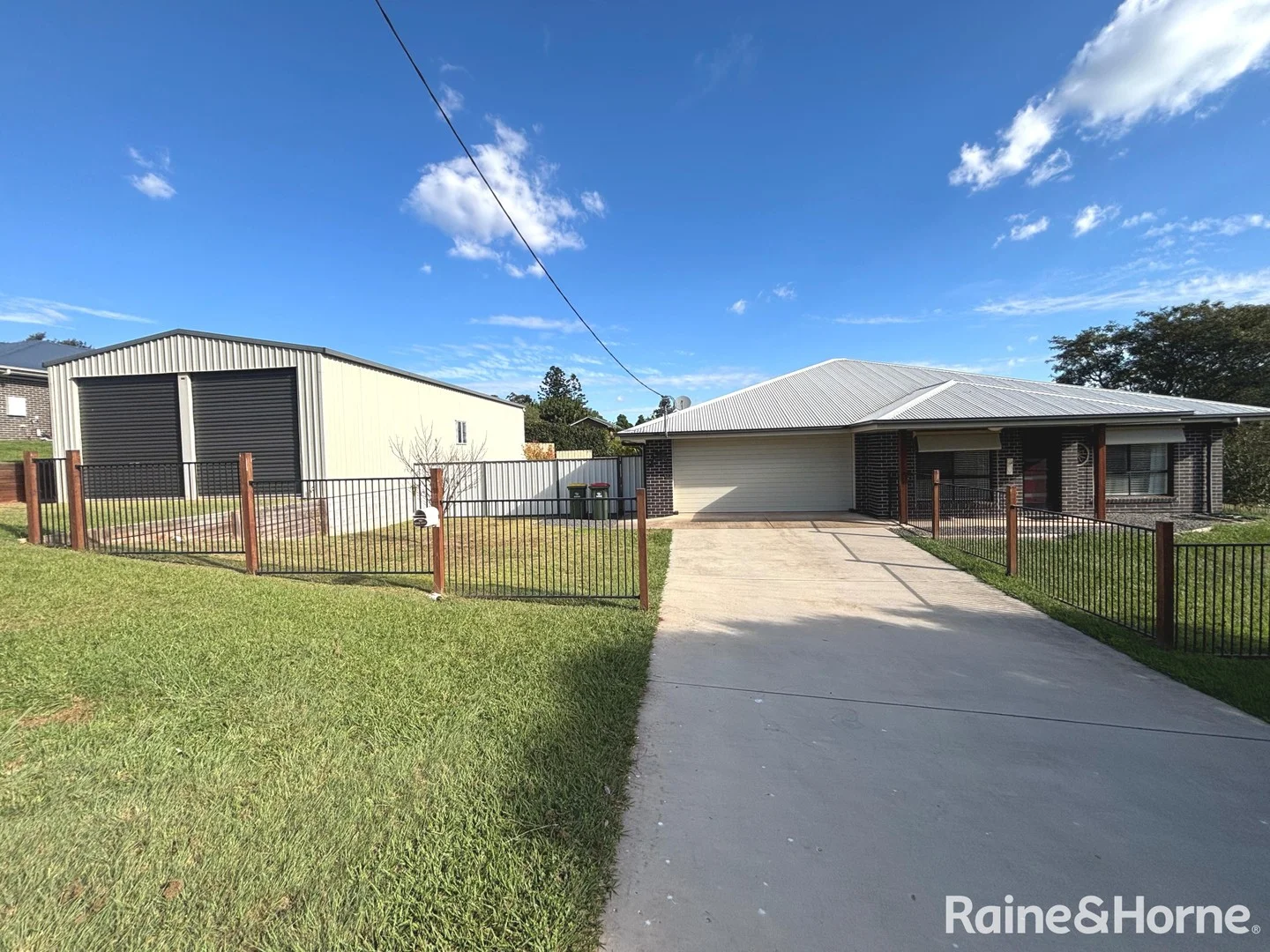 15 MOORE STREET, Kingaroy QLD 4610