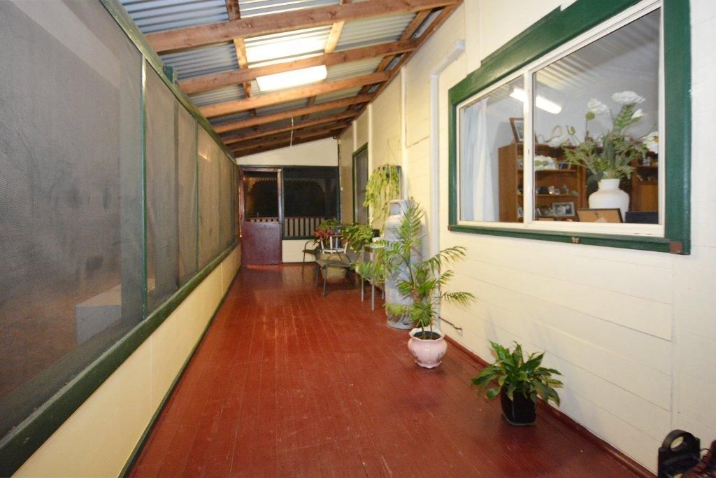 7 Garwi Street, Baan Baa NSW 2390, Image 2