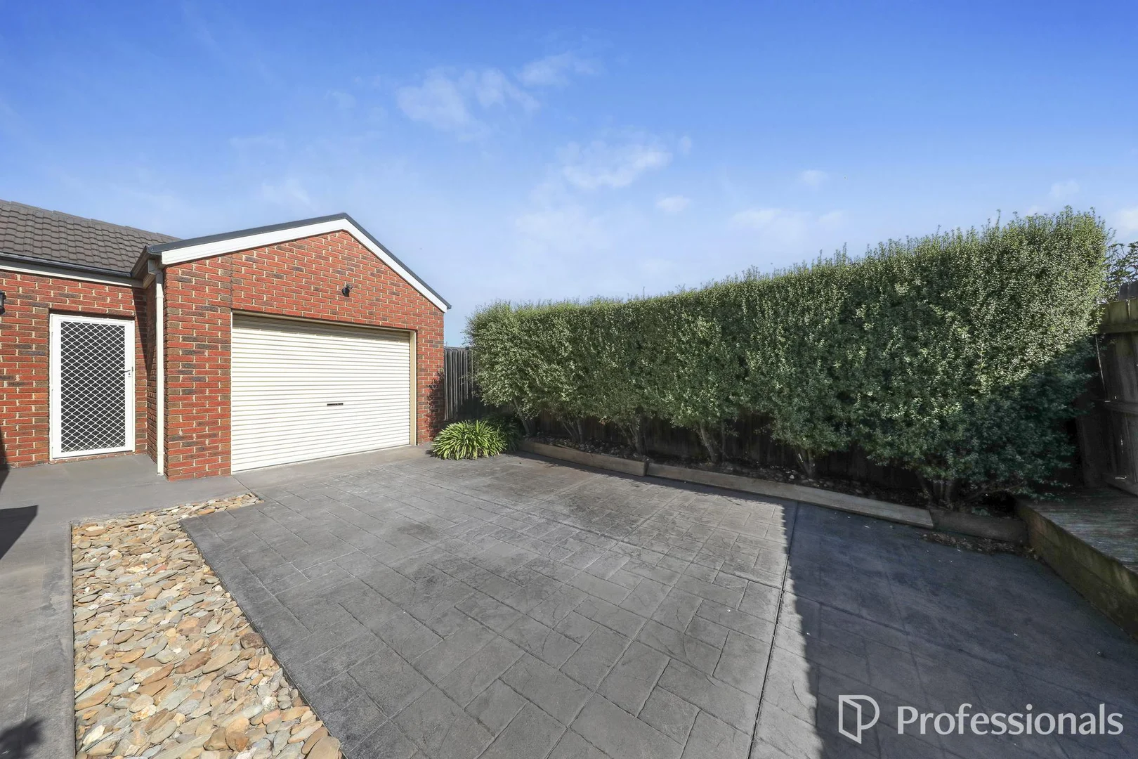 Additional image 16 of 6 Emerald Court, Harkness VIC 3337