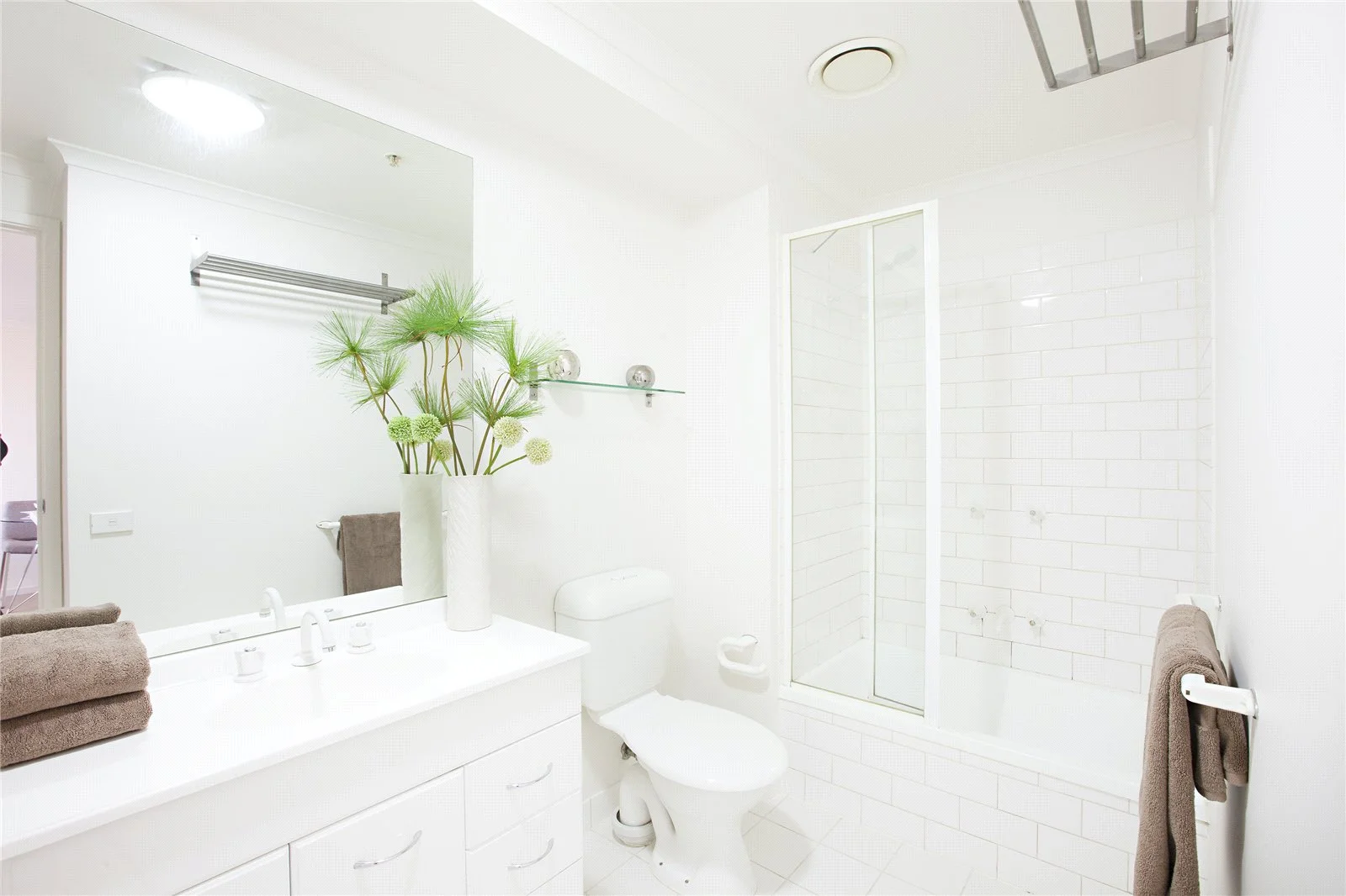 Additional image 3 of 95/416A St Kilda Road, Melbourne VIC 3004