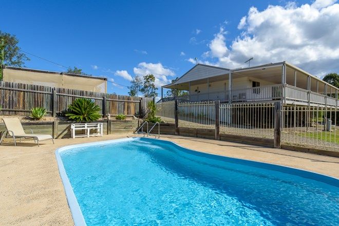 Picture of 11 Guinea Court, TAMAREE QLD 4570