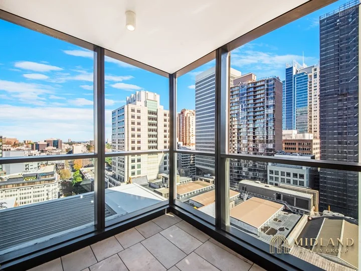 1704/130 Elizabeth Street, Sydney, NSW 2000 - Photo 3