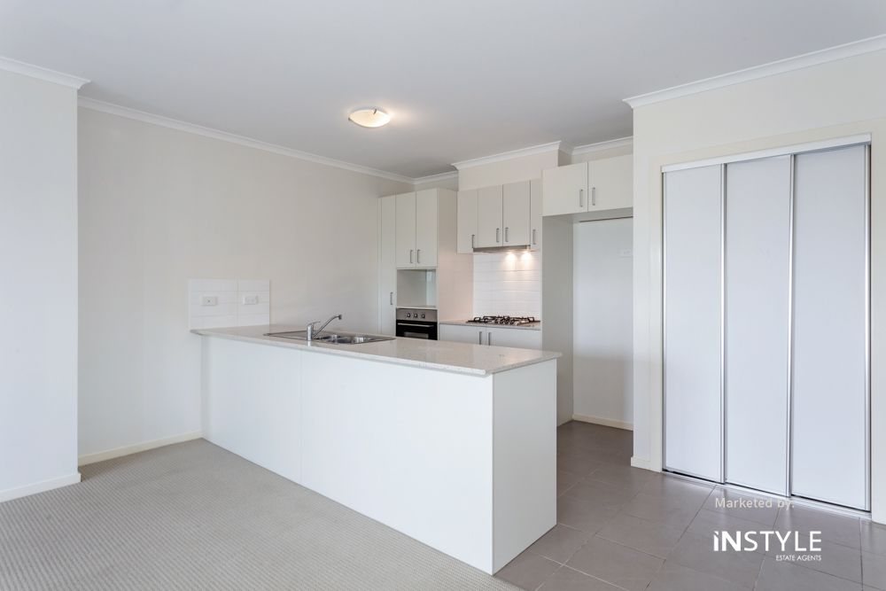 14/4 Ross Road, Crestwood NSW 2620, Image 2
