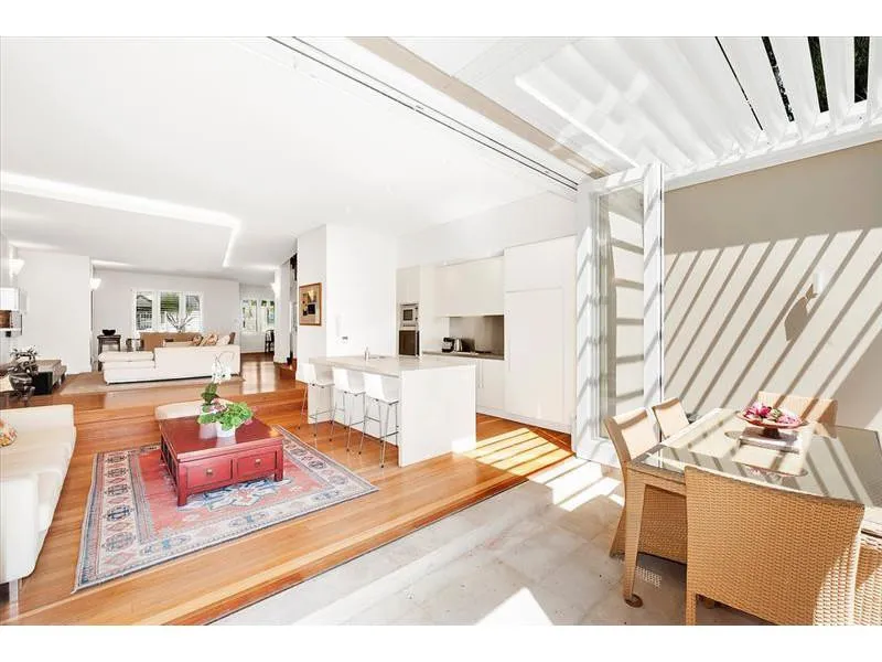 IMPECCABLE DESIGNER RESIDENCE, LUXURY LIVING IN THE HEART OF DOUBLE BAY, Double Bay
