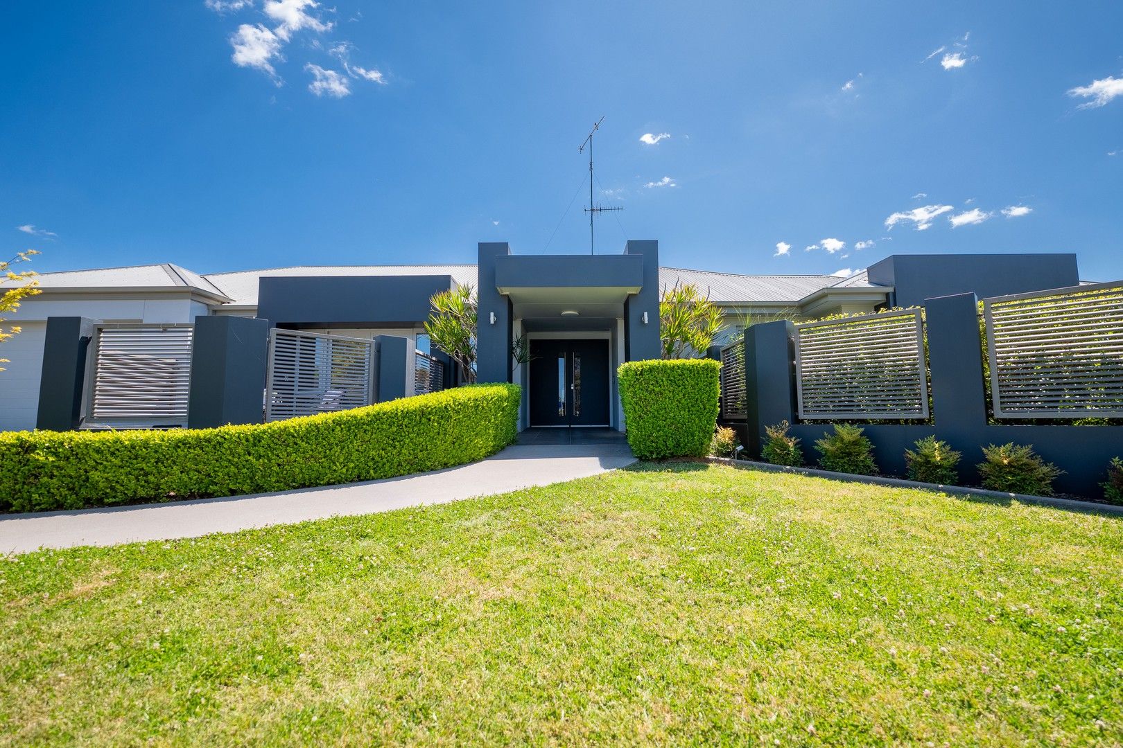 4 bedrooms House in 97 Verri Street GRIFFITH NSW, 2680
