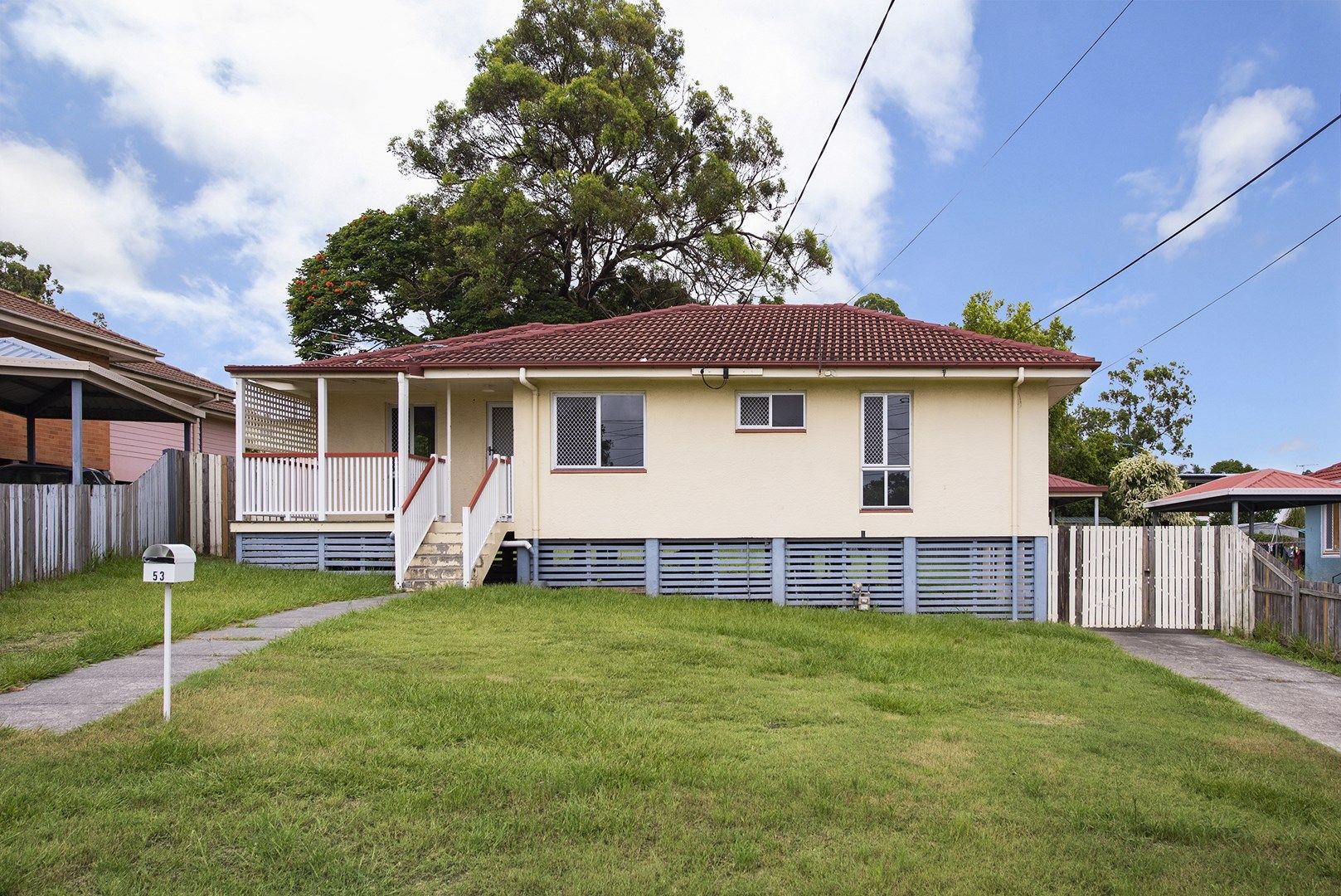 3 bedrooms House in 53 Birun Street WOODRIDGE QLD, 4114