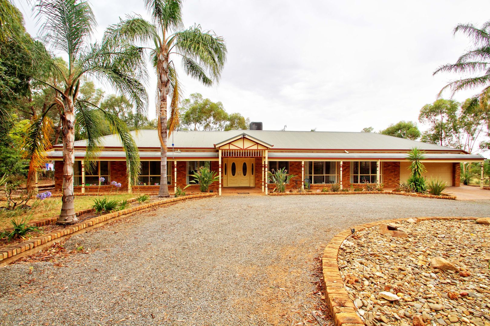 57 Barnes Road, Cobram East Property History & Address Research Domain