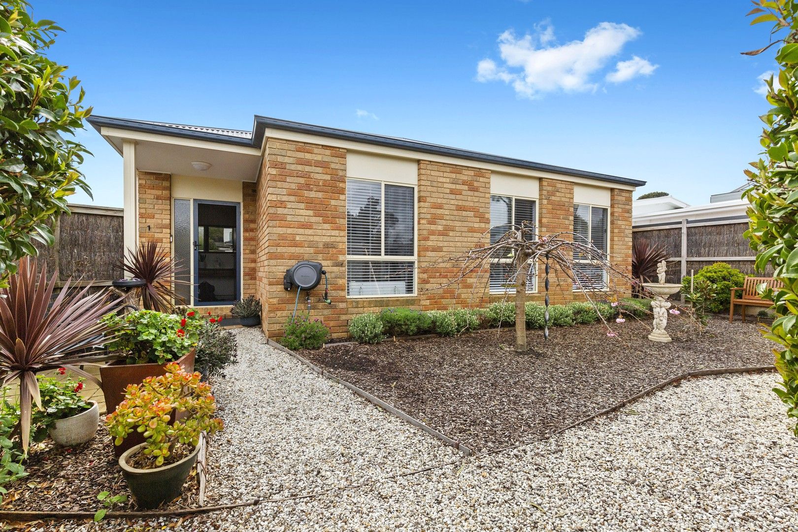 1/5 Ti-Tree Grove, Mornington VIC 3931, Image 0