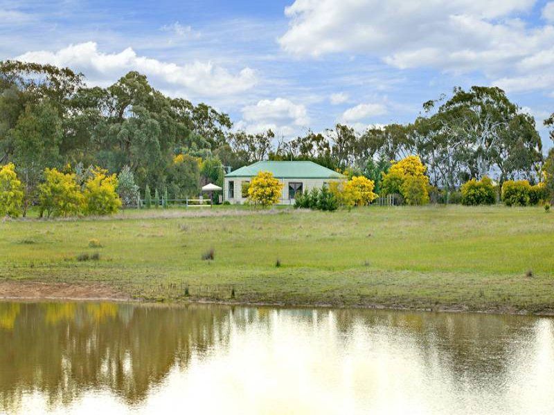 25 DIGGINGS ROAD, Willowmavin VIC 3764, Image 0