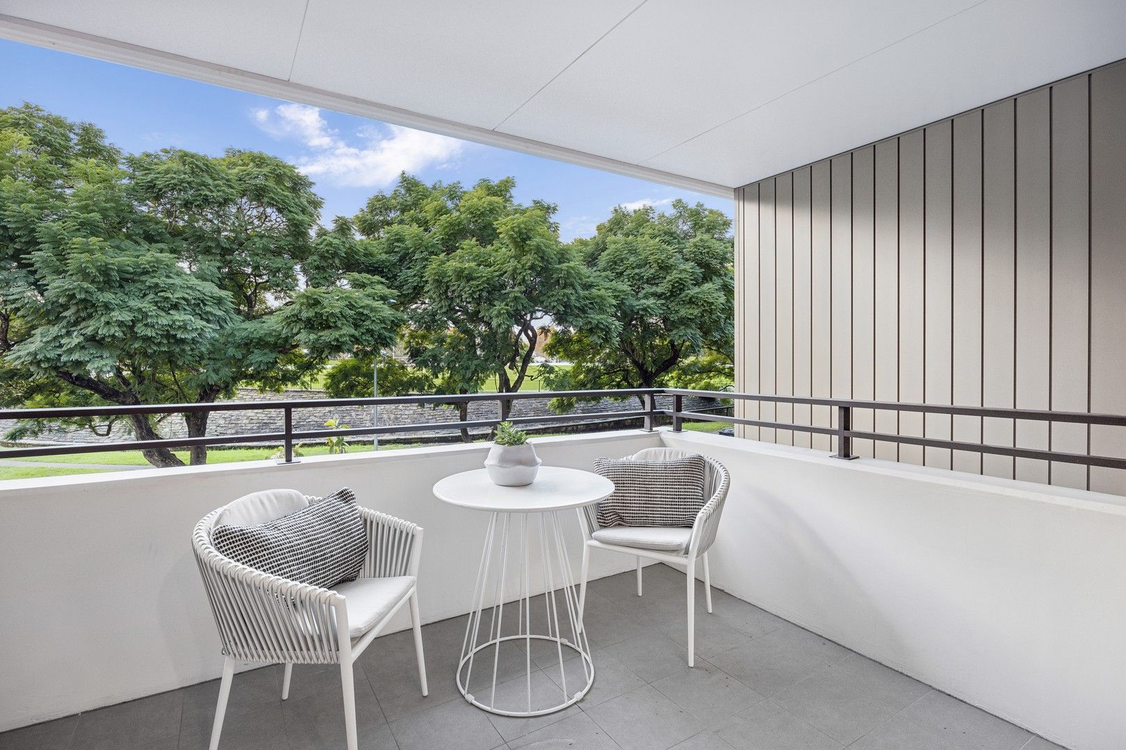 3 bedrooms Townhouse in 64 Ashmore Street ERSKINEVILLE NSW, 2043