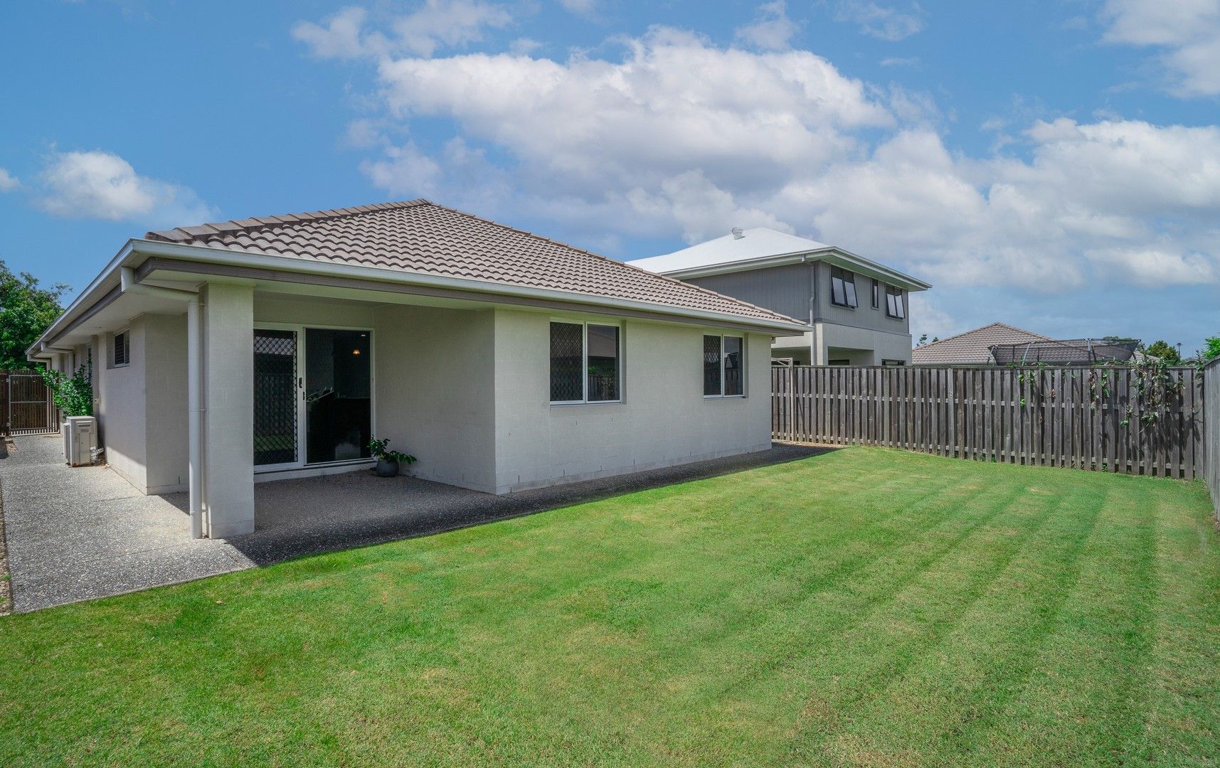 4 bedrooms House in 32 Swan PIMPAMA QLD, 4209