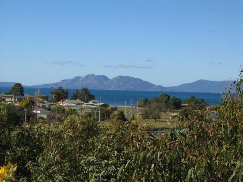 9 Tasman Highway, Swansea TAS 7190, Image 0