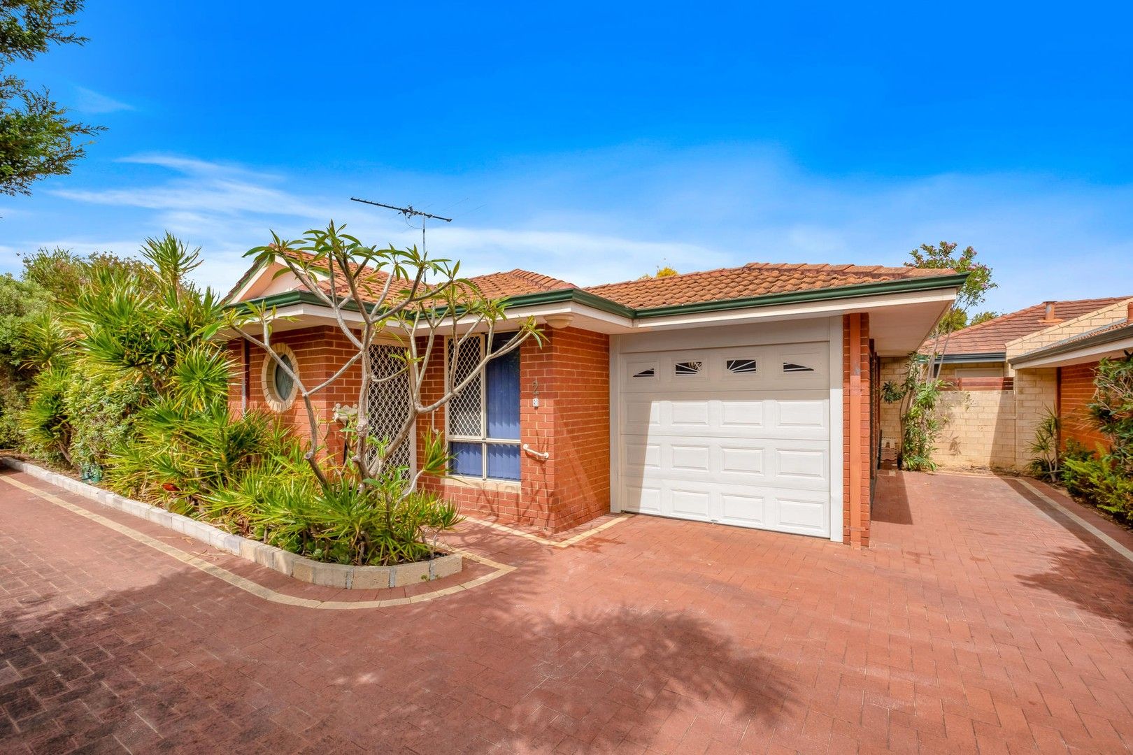 2/157 Brighton Road, Scarborough WA 6019, Image 0