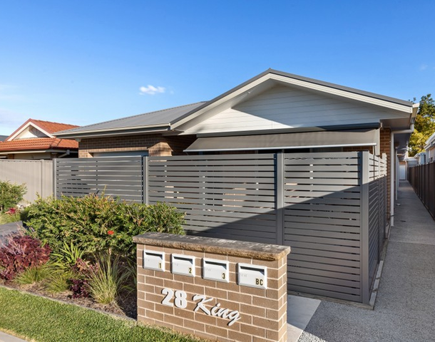 2/28 King Street, Umina Beach NSW 2257