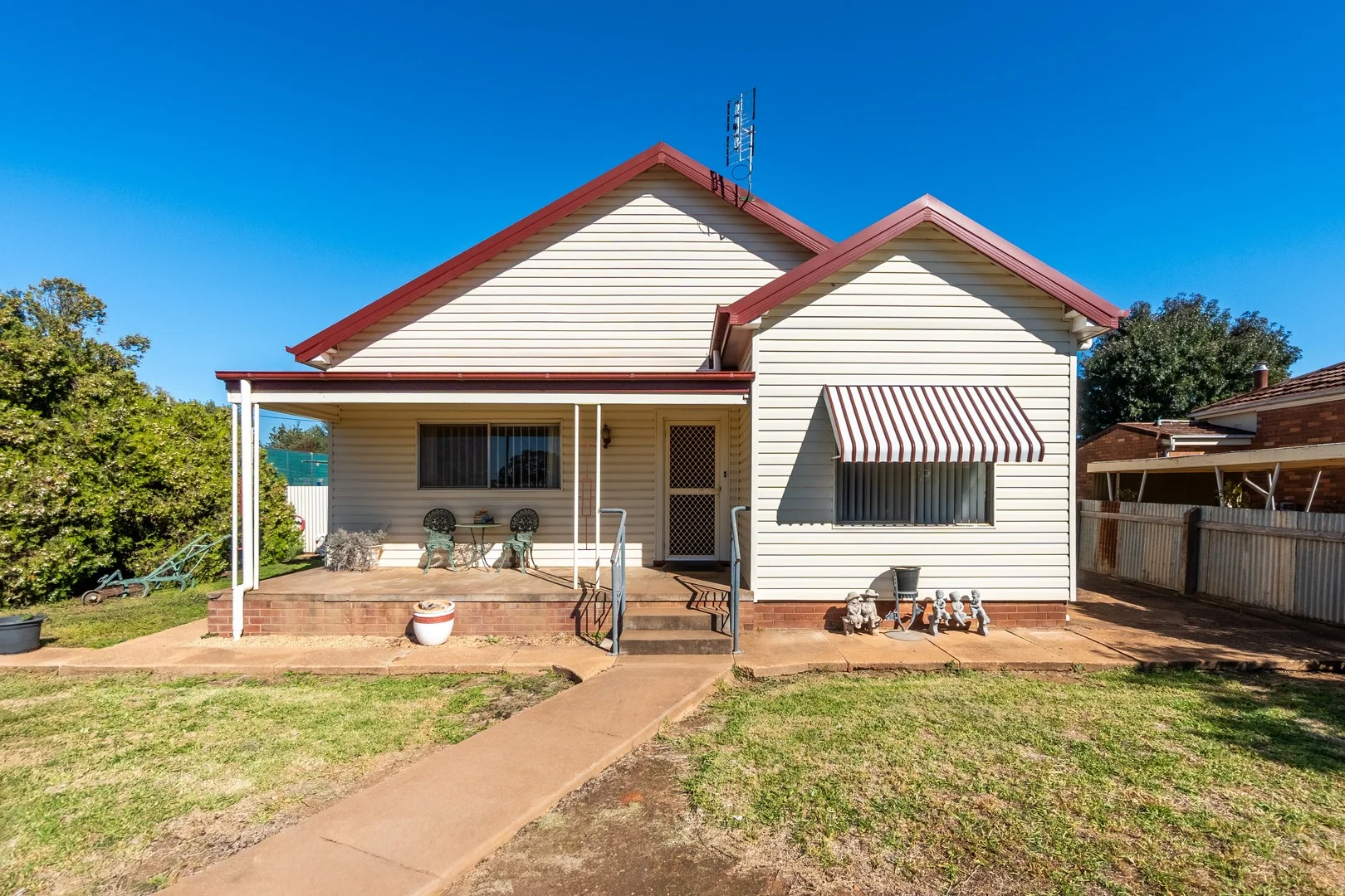 150 Twynam Street, Temora NSW 2666