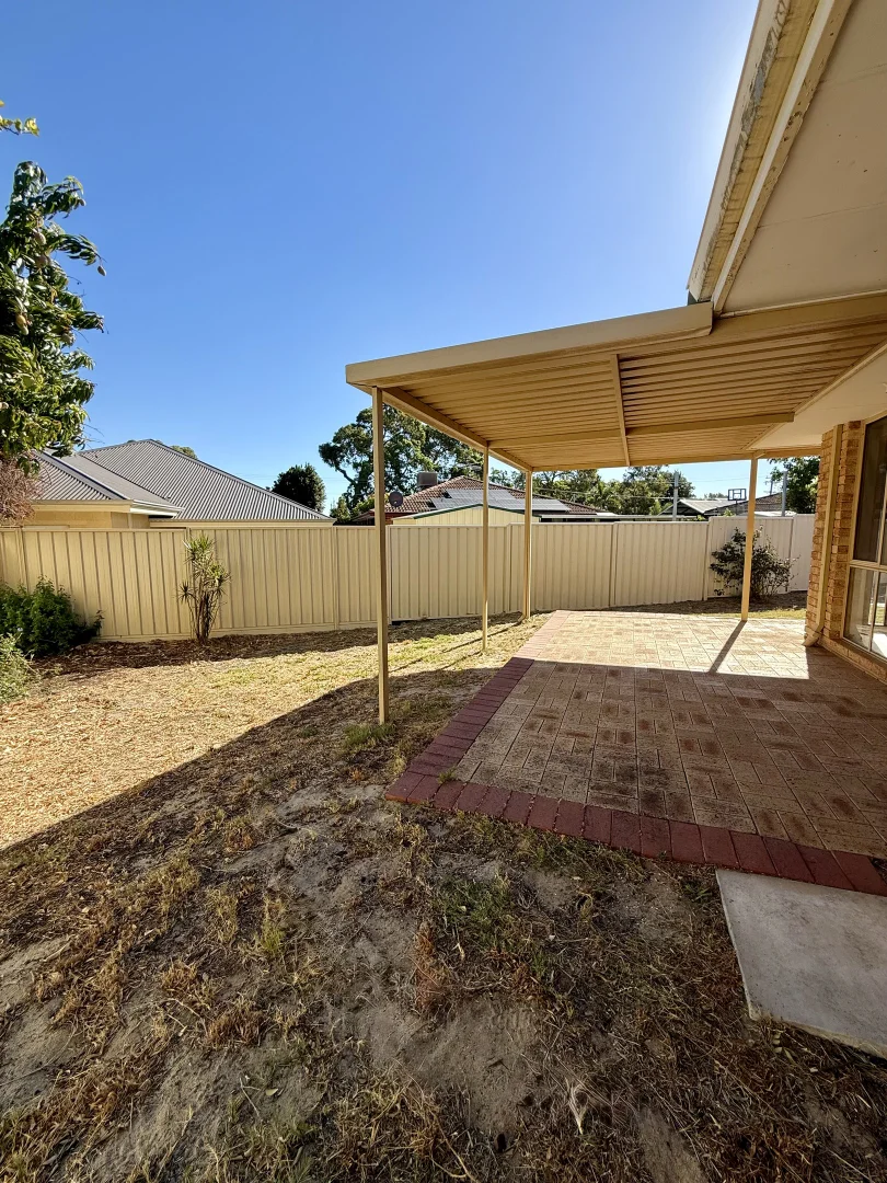 Additional image 14 of 32B Abernethy Grove, Seville Grove WA 6112