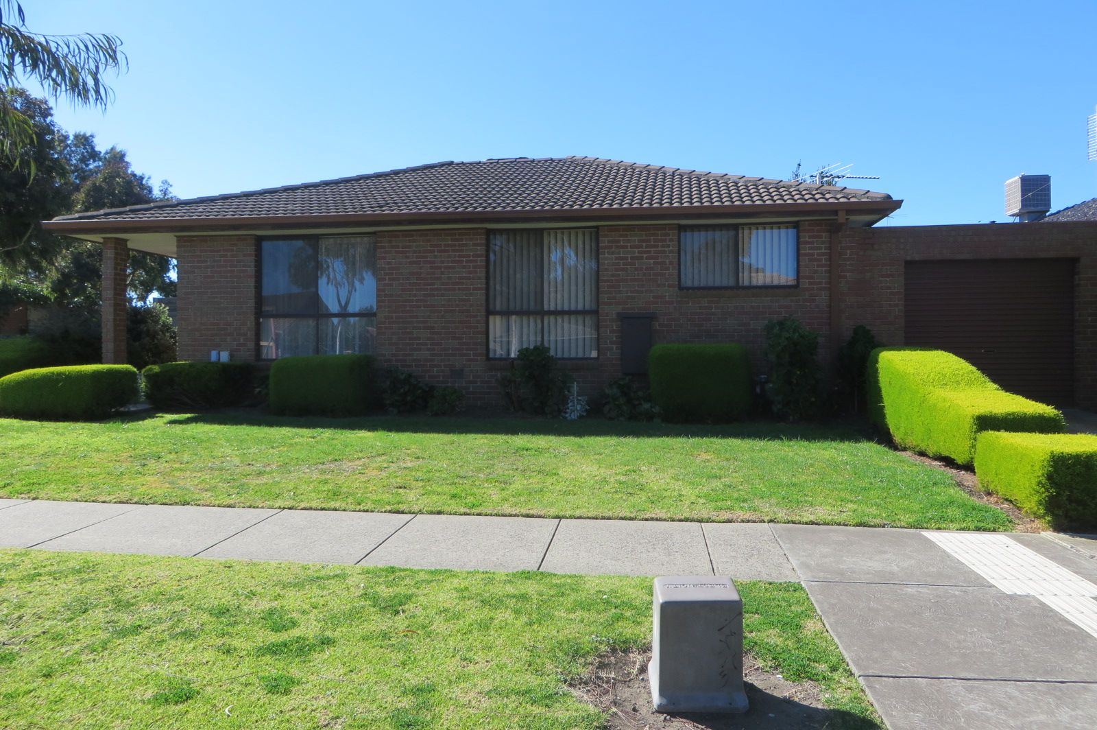 38 Prince Of Wales Avenue, Mill Park VIC 3082, Image 1