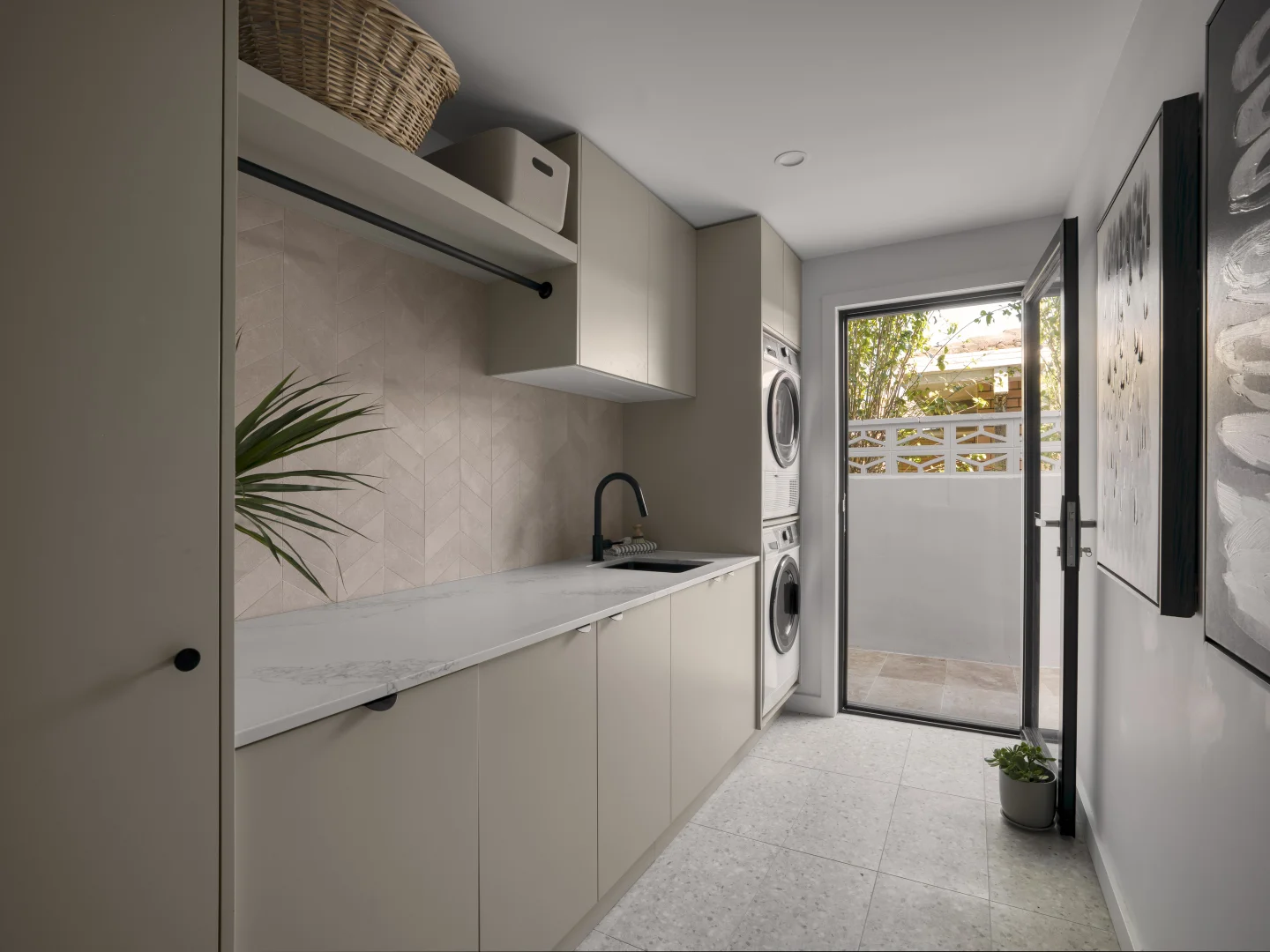 Additional image 64 of 24 Gibraltar Drive, Isle Of Capri QLD 4217