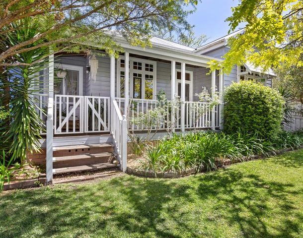 4 Sixth Street, Adamstown NSW 2289