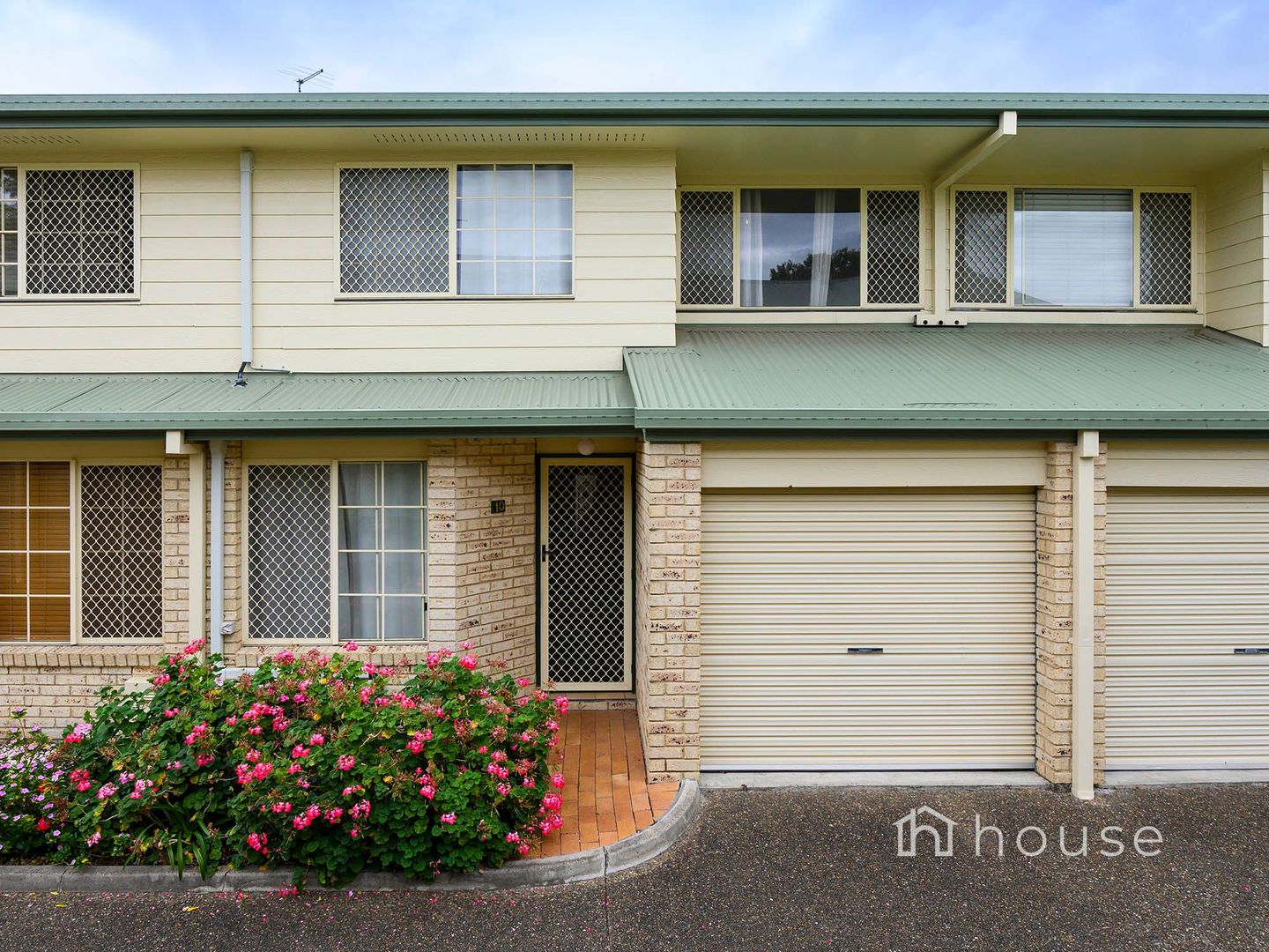 10/12 Bergin Street, Booval QLD 4304, Image 1