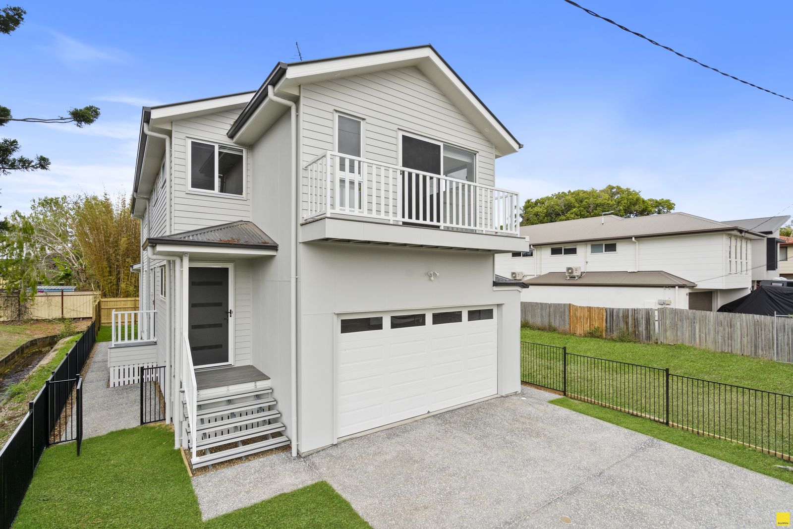 4 bedrooms House in 65 Cavell Street BIRKDALE QLD, 4159