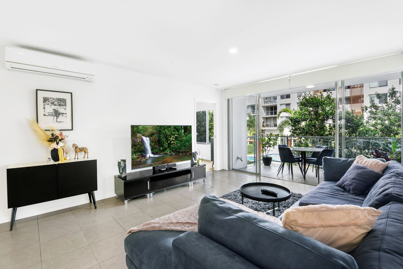 3213/1-7 Waterford Court, Bundall QLD 4217, Image 2
