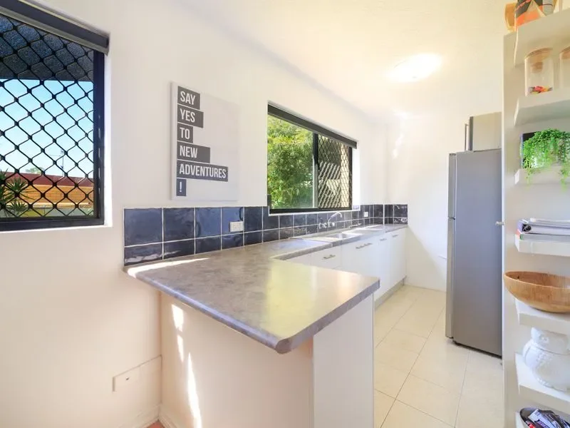 Additional image 5 of 2/19 Twenty Sixth Avenue, Palm Beach QLD 4221