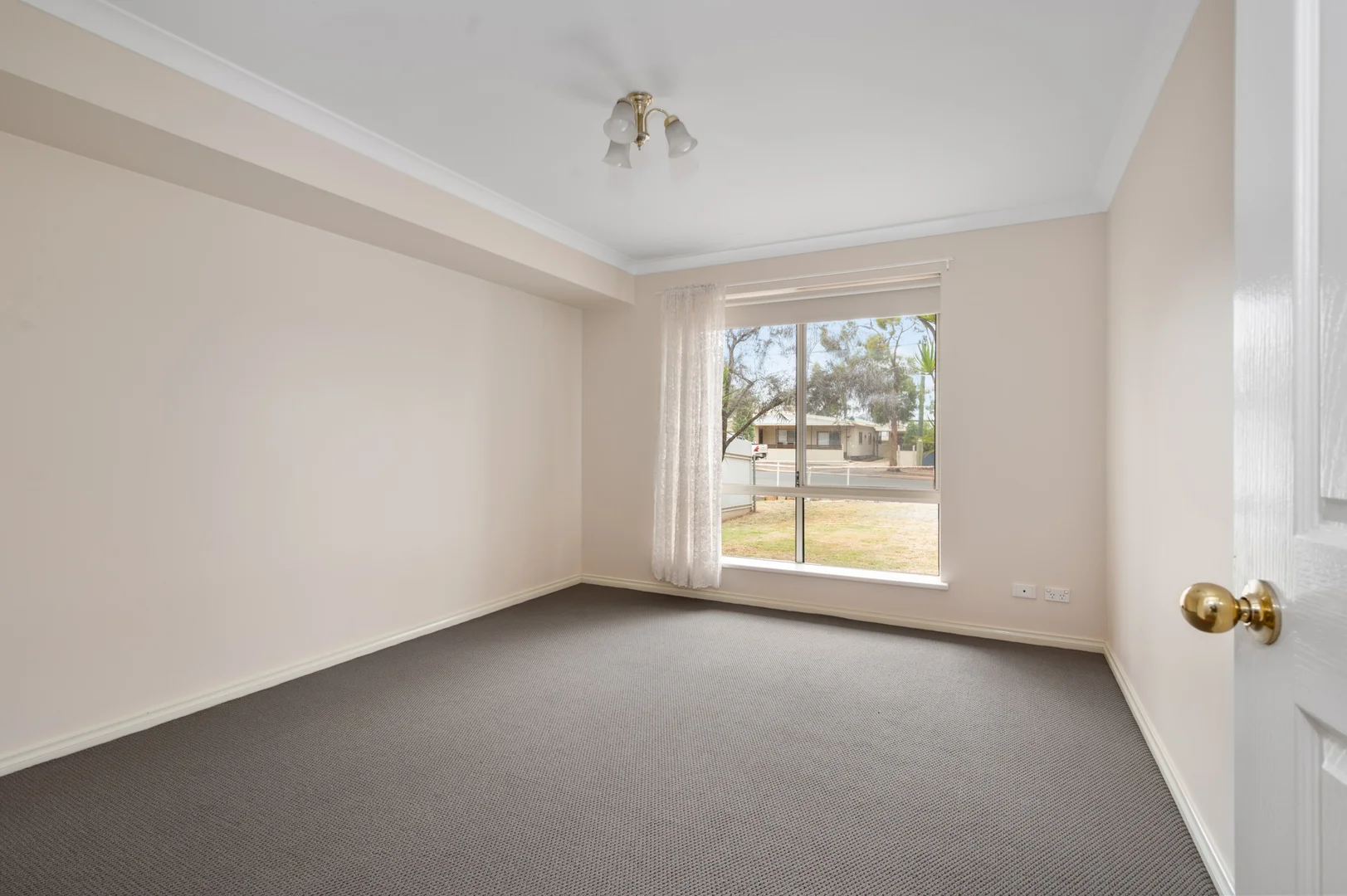 Additional image 8 of 16B Lyall Street, Lamington WA 6430