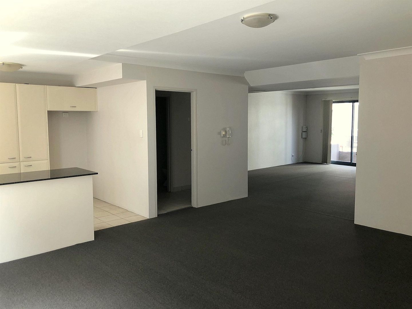 3/8 Castlereagh Street, Liverpool NSW 2170, Image 2