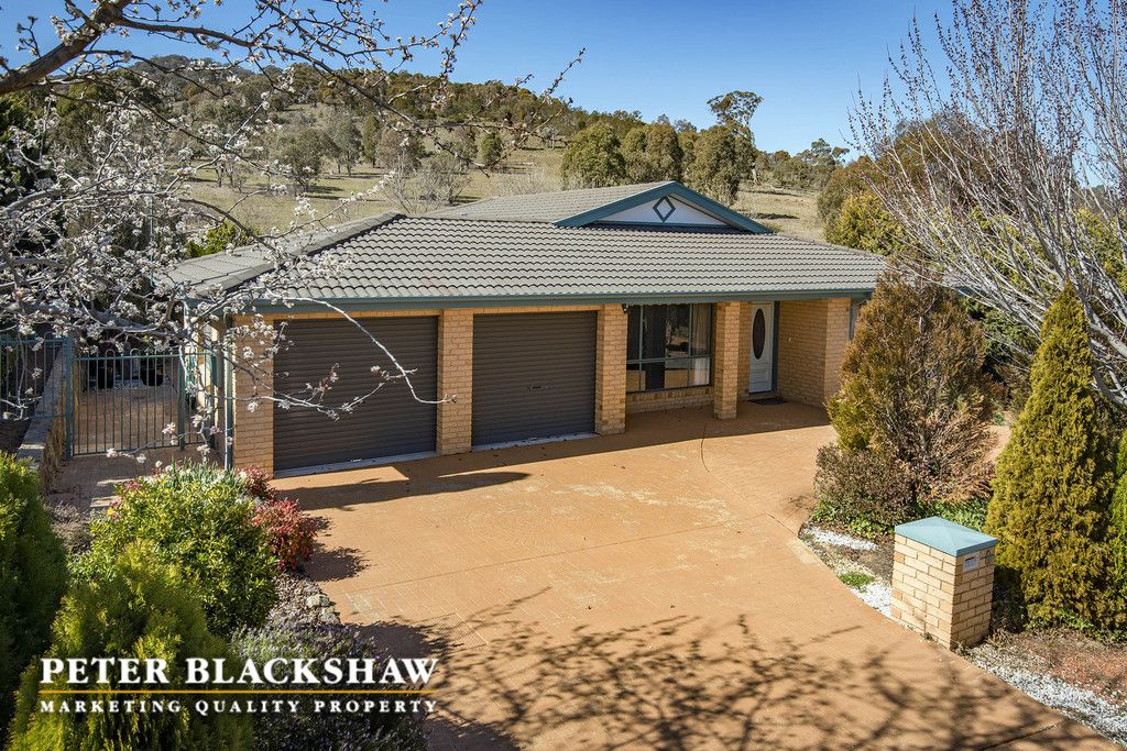 8 Whiteley Street, Conder ACT 2906, Image 0