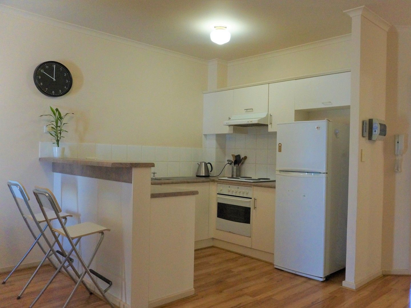 2 bedrooms Apartment / Unit / Flat in 12/81 Carrington Street ADELAIDE SA, 5000