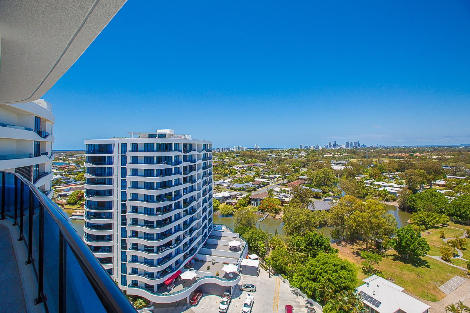 31206/5 Harbour Side Court, Biggera Waters QLD 4216, Image 0