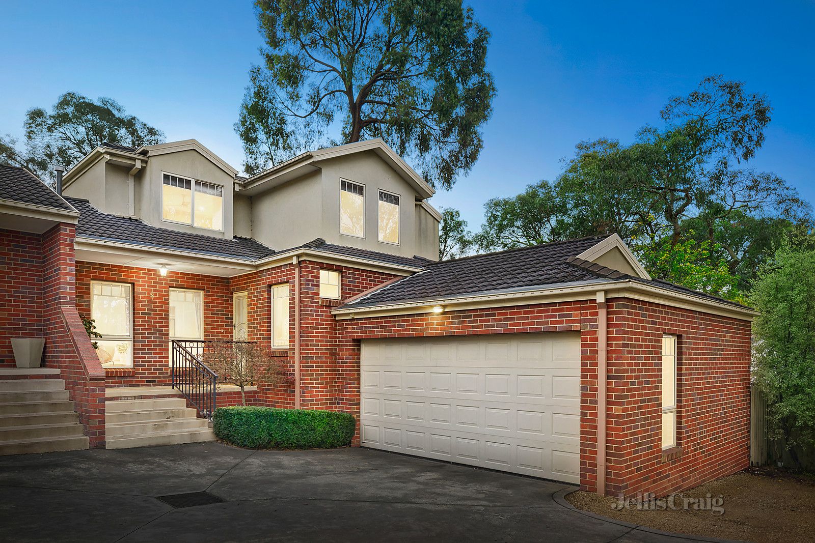 2/53 Quarry Road, Mitcham VIC 3132, Image 0