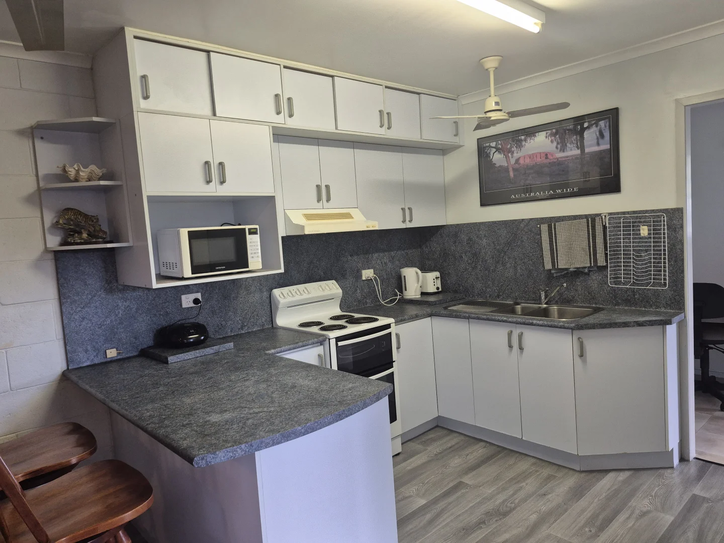 Additional image 5 of 2/4 Bedsor Street, Kin Kora QLD 4680