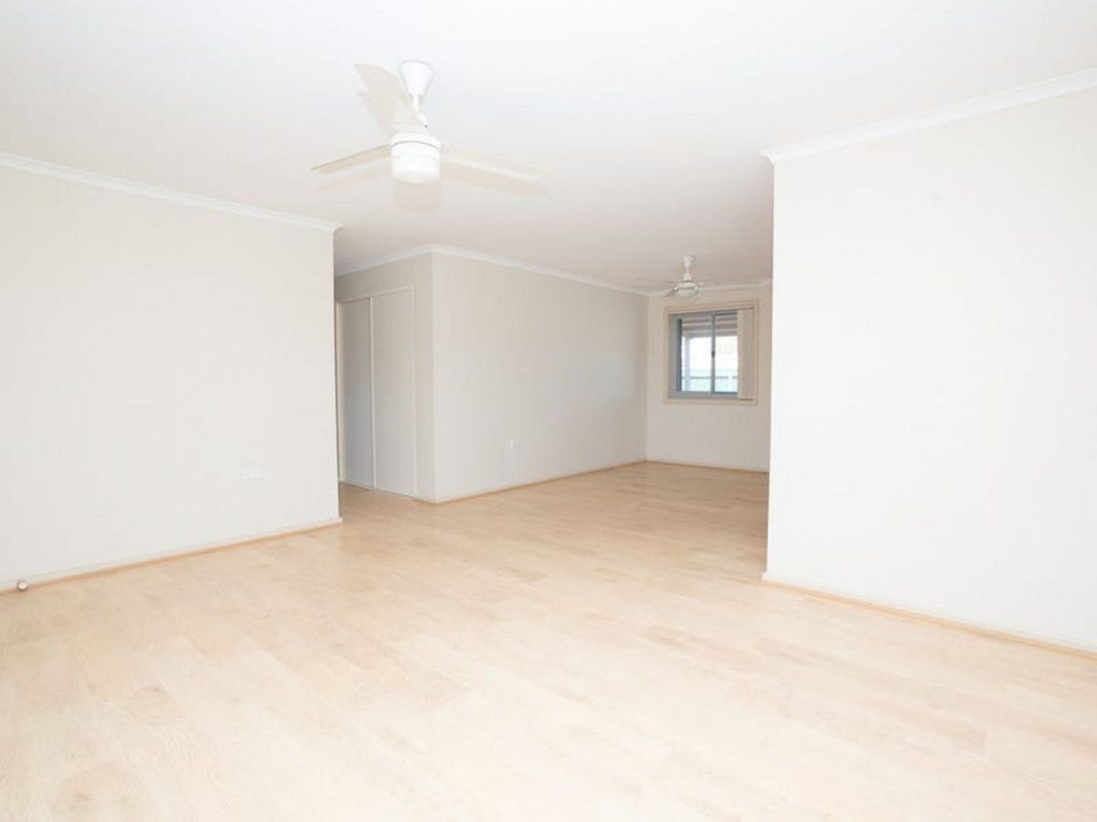 3/10 Dulverton Terrace, South Hedland WA 6722, Image 2