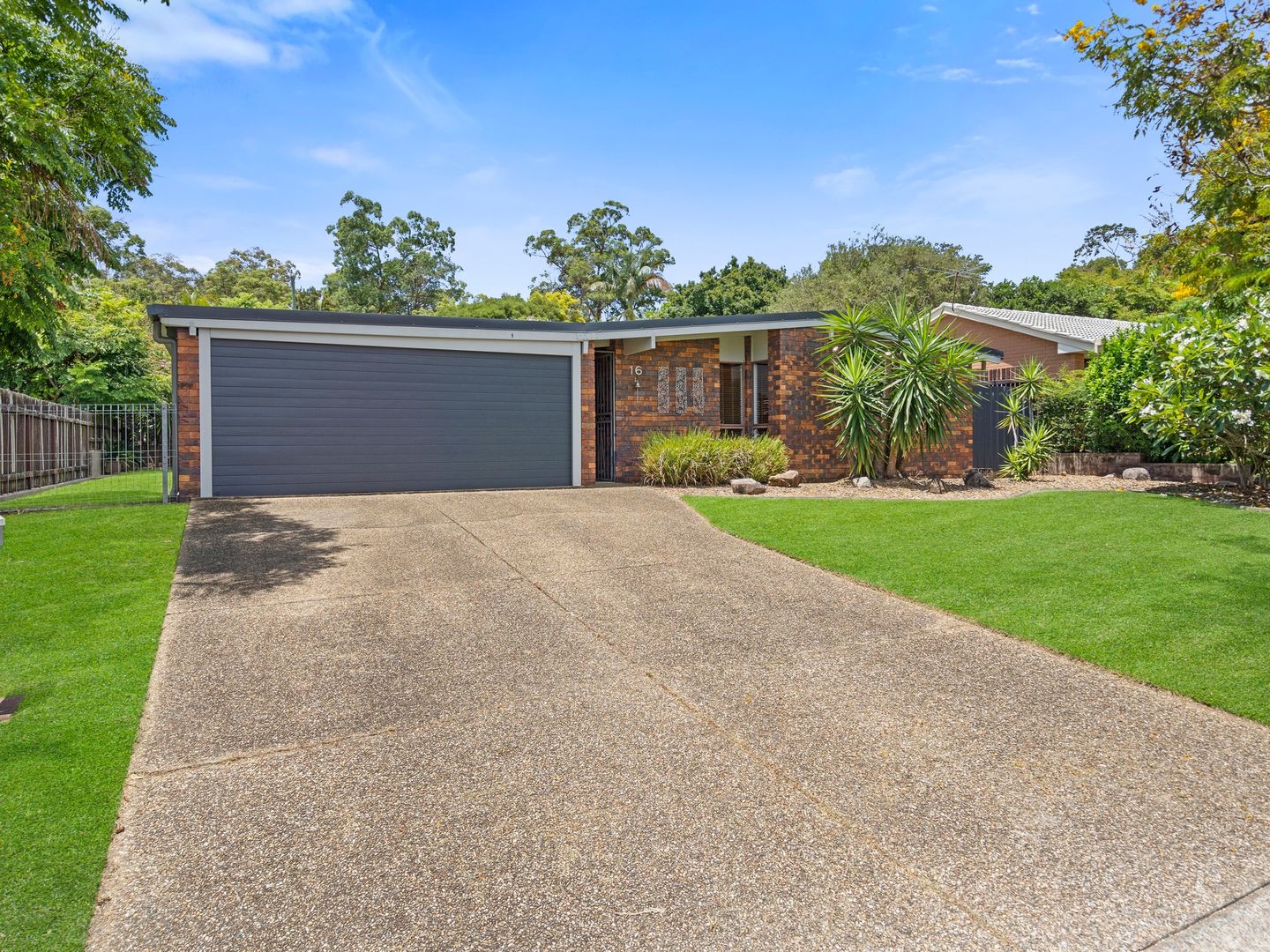 16 Dangar Street, Belmont QLD 4153, Image 1