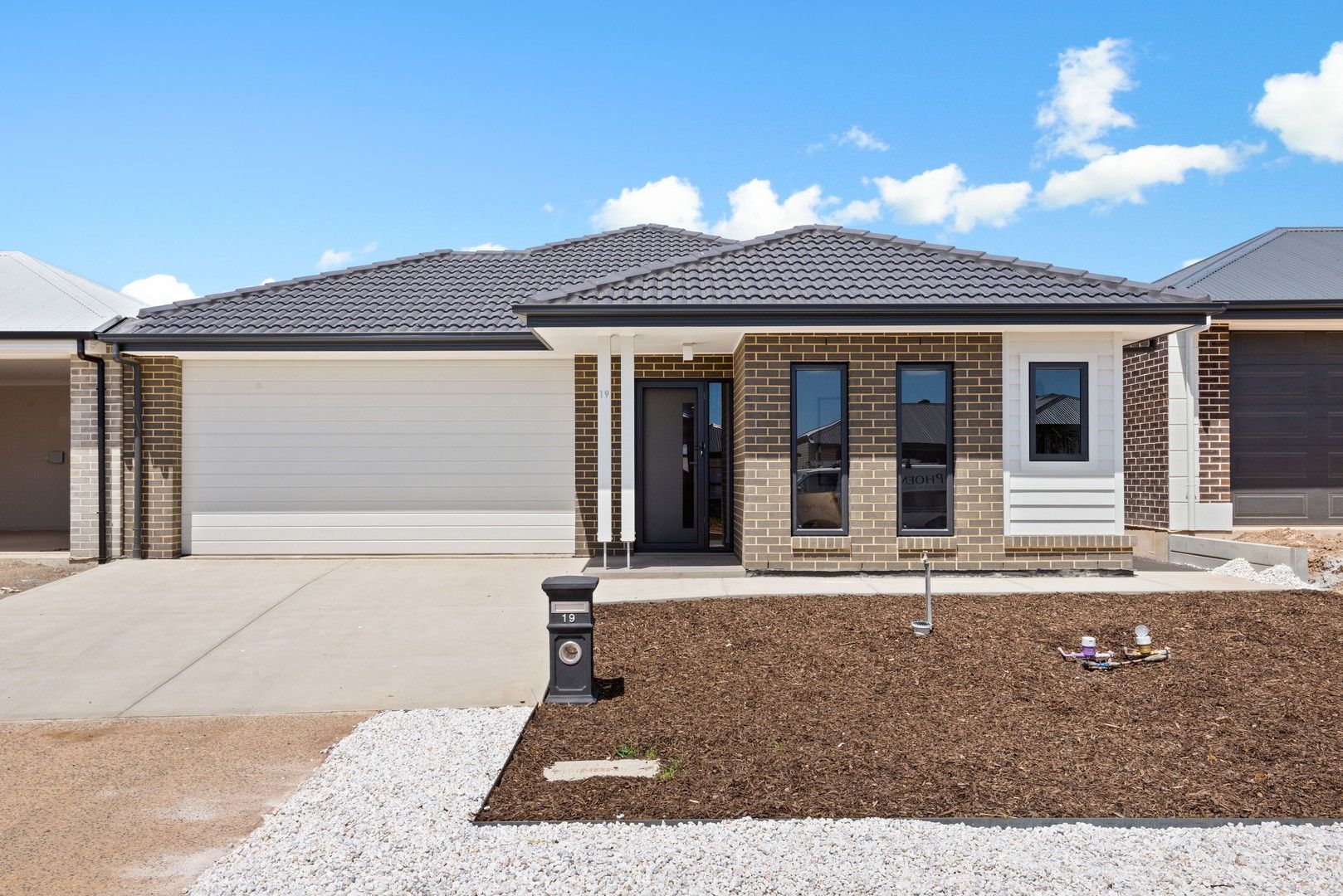 19 Mcdonnell Street, Seaford Heights SA 5169, Image 1